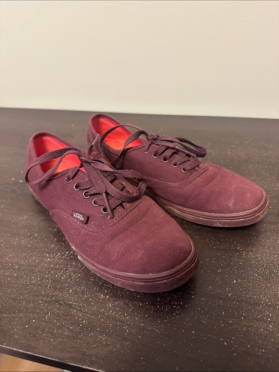 Vans Shoes - Vans Unisex Maroon Canvas Low-Top Sneakers